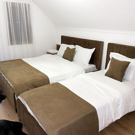 Chalet Kujta Peje Luaran gambar