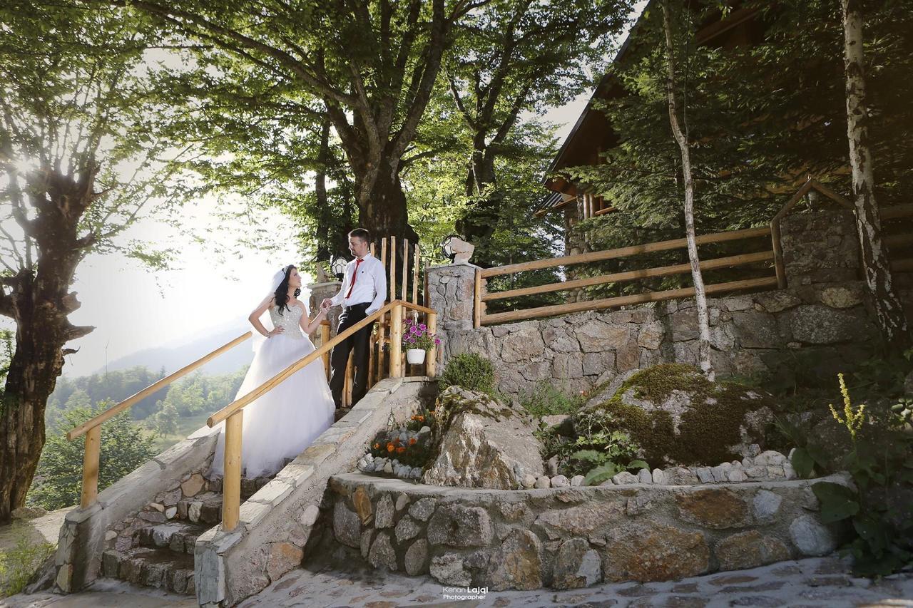 Chalet Kujta Peje Luaran gambar